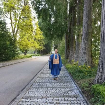 Meditation Zurich with abbot Reding